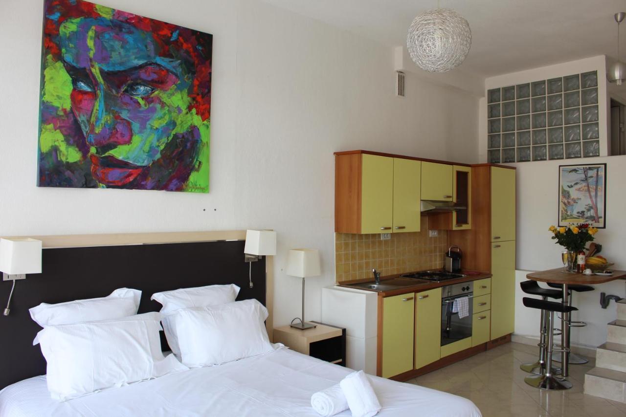 Residence Les Jardins De Lea Ла Сен-сюр-Мер Екстериор снимка