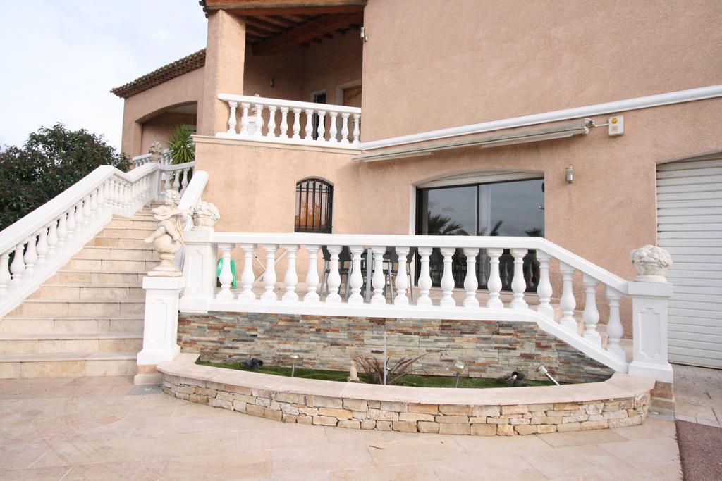 Residence Les Jardins De Lea Ла Сен-сюр-Мер Екстериор снимка