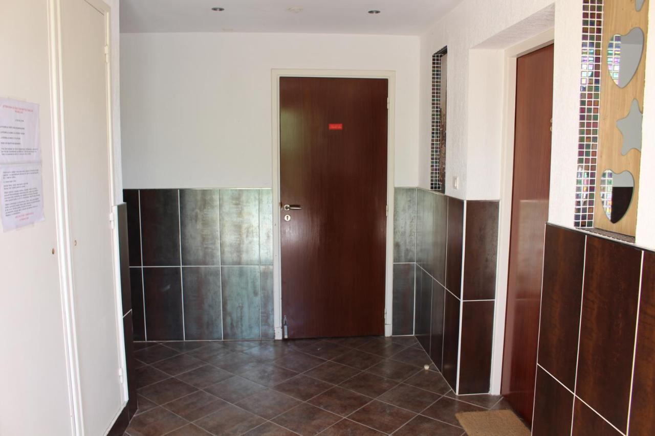 Residence Les Jardins De Lea Ла Сен-сюр-Мер Екстериор снимка